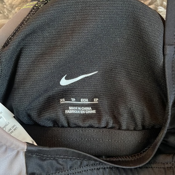 Nike Color Surge Powerback One Piece Swimsuit - Picture 9 of 13